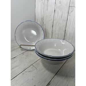 Vina Fera Radiance Berry/Cereal Bowl Fruit/Flower Center Vintage 1980s